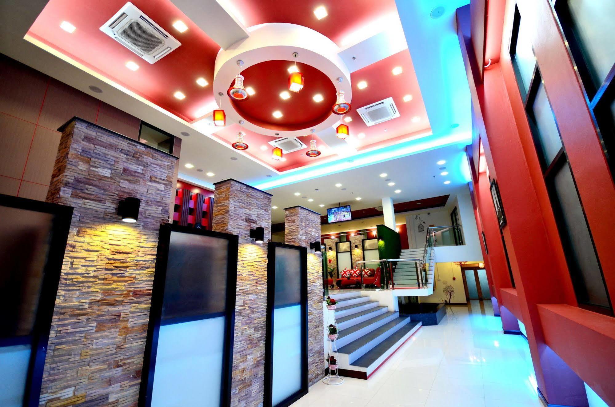Pb Grand Hotel Hat Yai Extérieur photo
